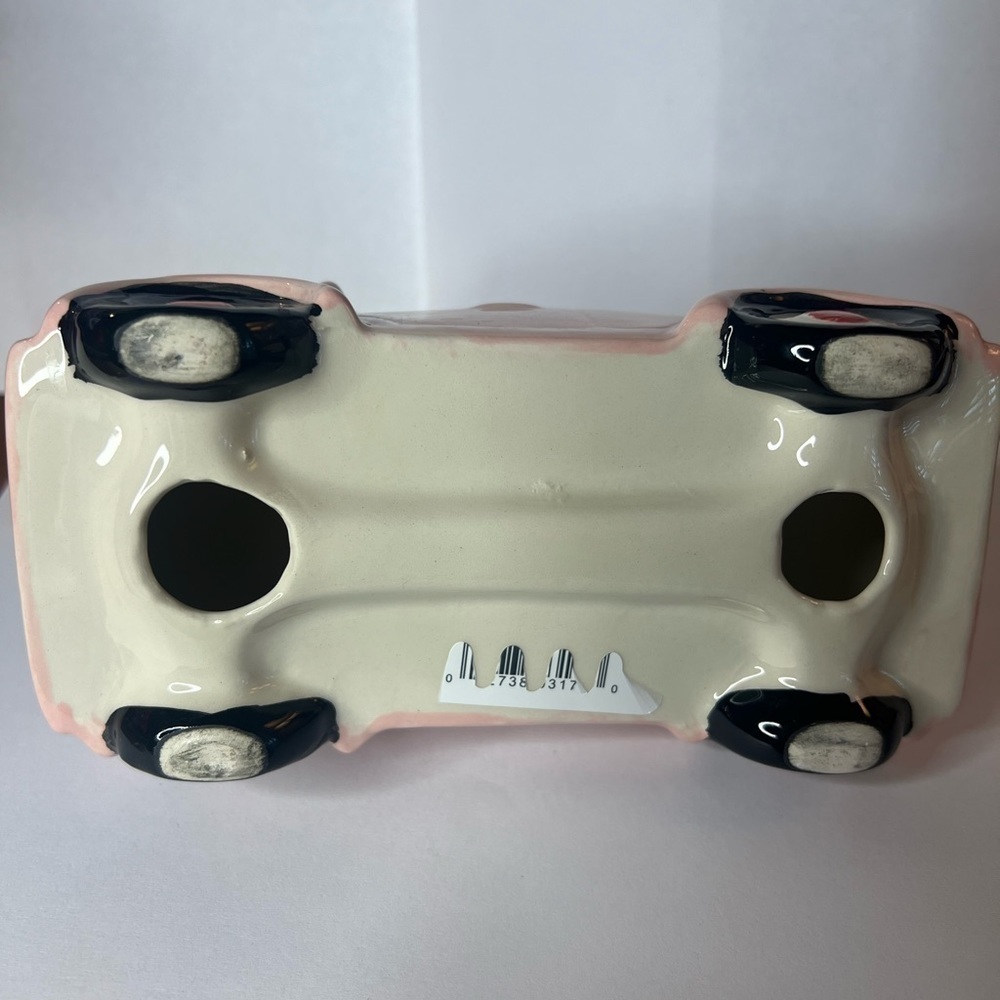 🆕❤️Vintage Inspired Pink Automobile with Red Heart Valentine's Day NEW - Picture 7 of 7